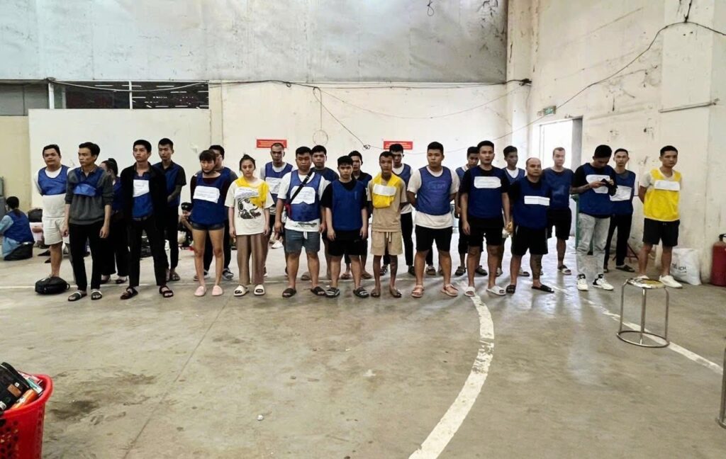 越南警方起诉346名赴柬实施诈骗人员-彩金特邀-免费彩金-白菜论坛